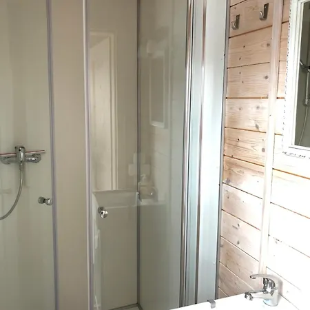 Дом отдыха Hausboot Emmas Meerzeit, Tolle Dachterrasse, Parkplatz Нойштадт (Гольштейн)