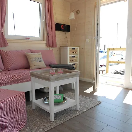Hausboot Emmas Meerzeit, Tolle Dachterrasse, Parkplatz Дом отдыха *